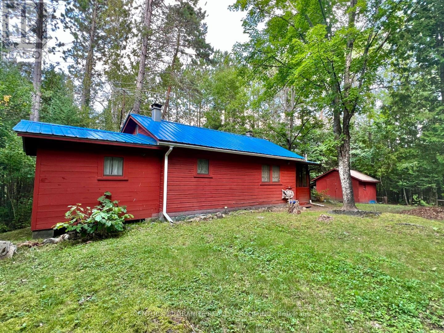 261 Browns Road, Lyndoch And Raglan, Ontario  K0L 1G0 - Photo 3 - X12128288
