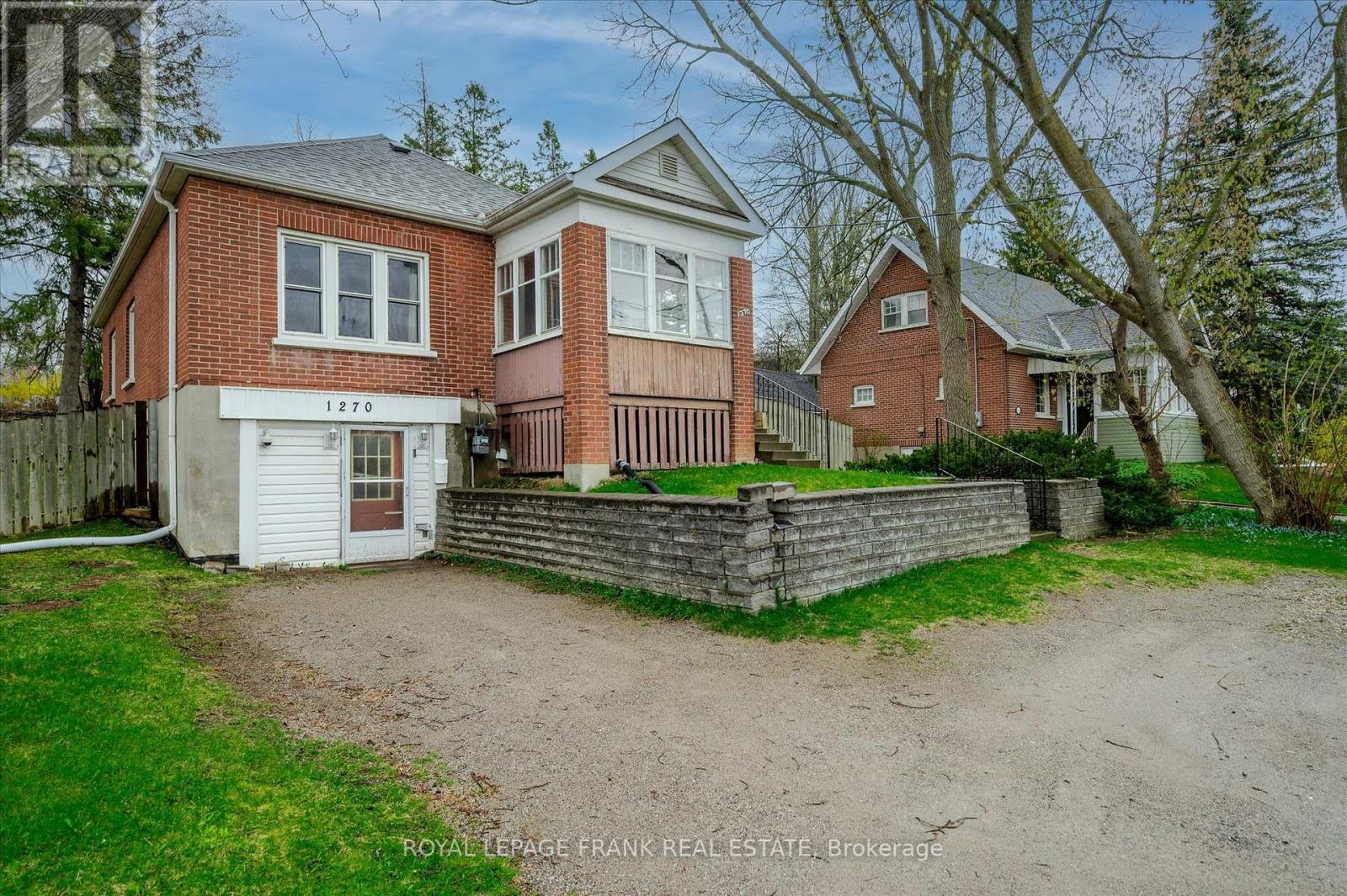 1270 Clonsilla Avenue, Peterborough (Monaghan), Ontario  K9J 5Z2 - Photo 2 - X12128400