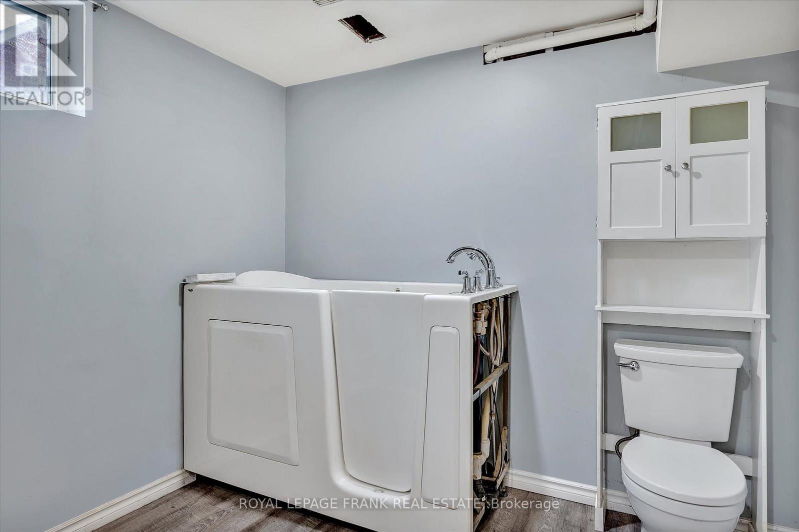 1270 Clonsilla Avenue, Peterborough (Monaghan), Ontario  K9J 5Z2 - Photo 36 - X12128400