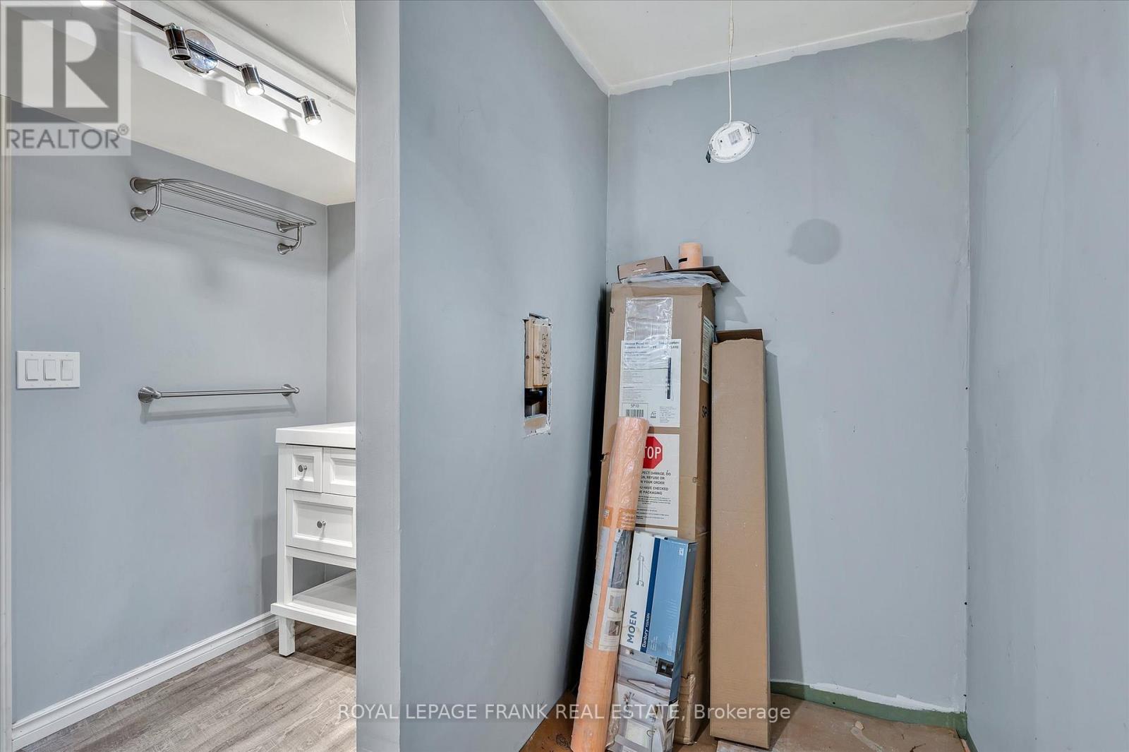 1270 Clonsilla Avenue, Peterborough (Monaghan), Ontario  K9J 5Z2 - Photo 37 - X12128400
