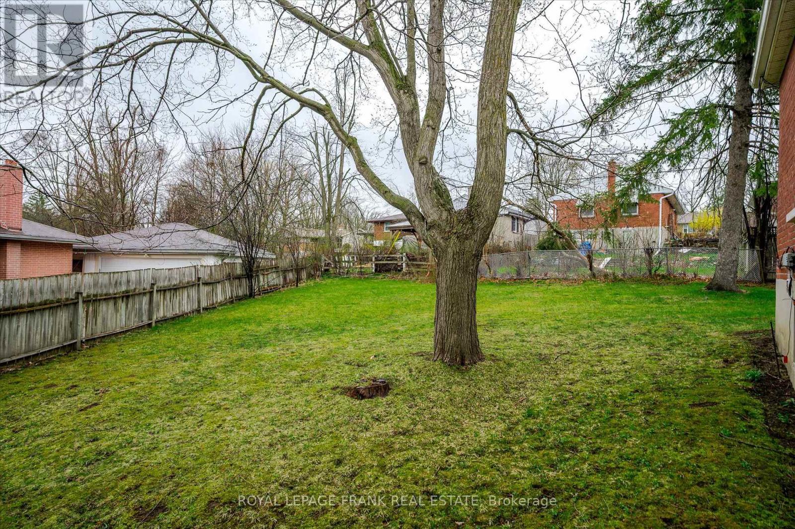 1270 Clonsilla Avenue, Peterborough (Monaghan), Ontario  K9J 5Z2 - Photo 49 - X12128400