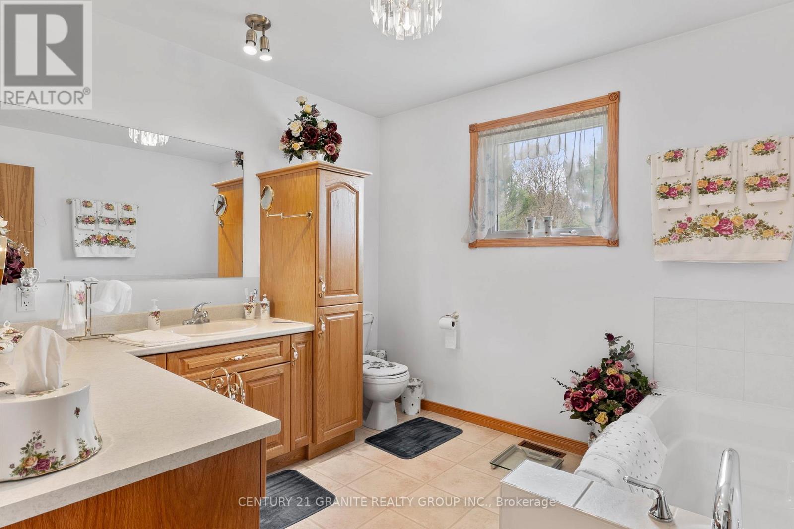 6 Stringer Road, Carlow/mayo (Mayo Ward), Ontario  K0L 1G0 - Photo 12 - X12128528