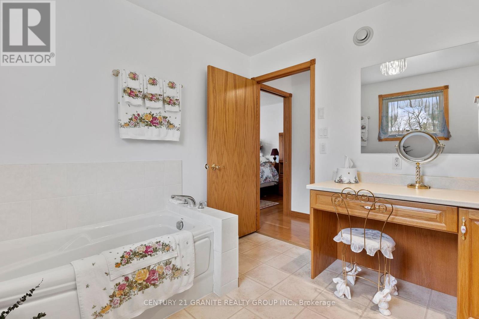 6 Stringer Road, Carlow/mayo (Mayo Ward), Ontario  K0L 1G0 - Photo 13 - X12128528