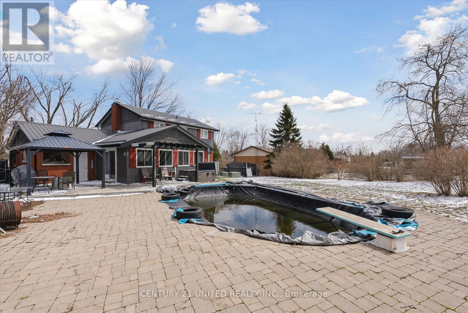 2208 Preston Road, Cavan Monaghan (Cavan Twp), Ontario  K9J 0G5 - Photo 2 - X12128642