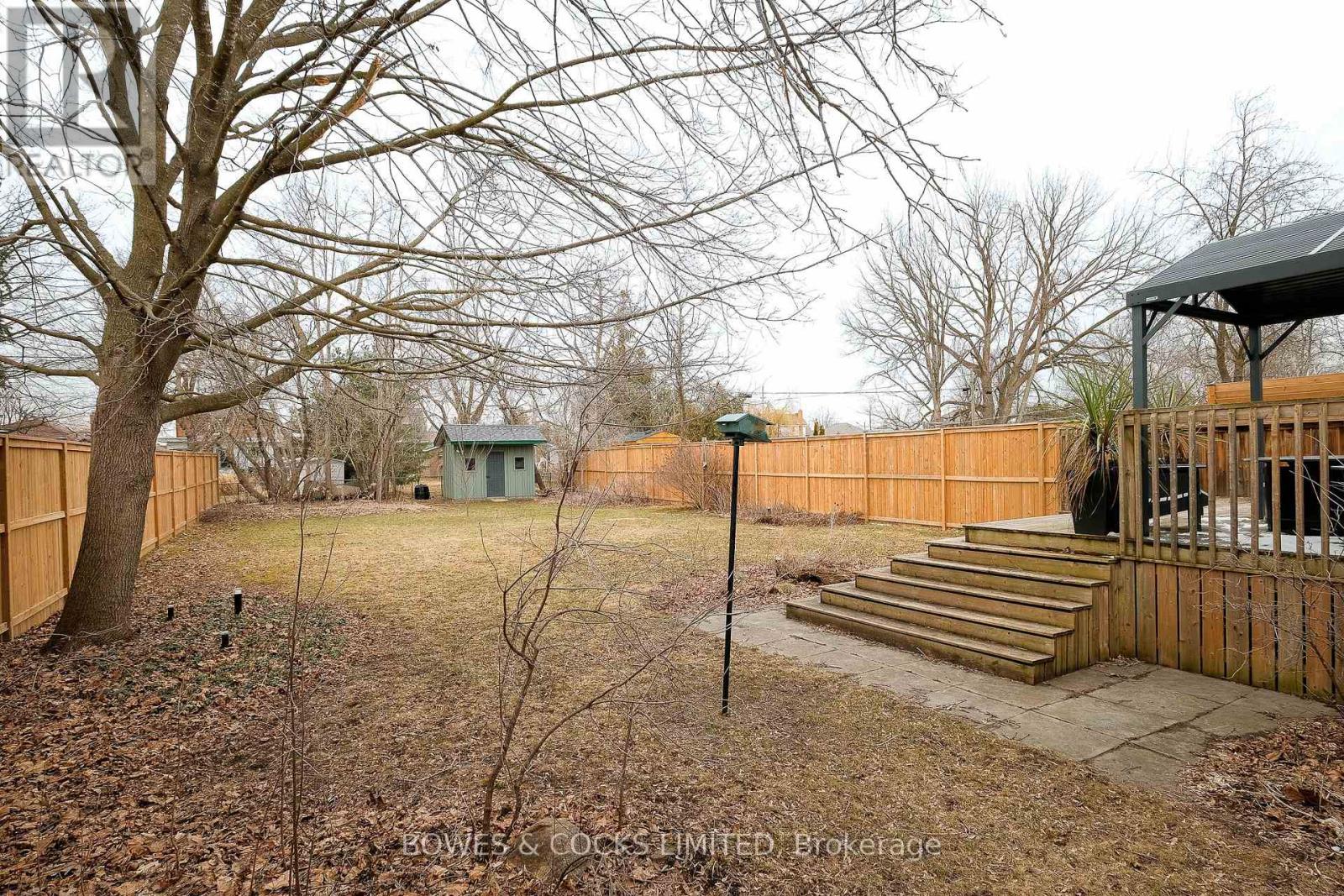 562 Cameron Street, Peterborough South (West), Ontario  K9J 3Z5 - Photo 32 - X12128848