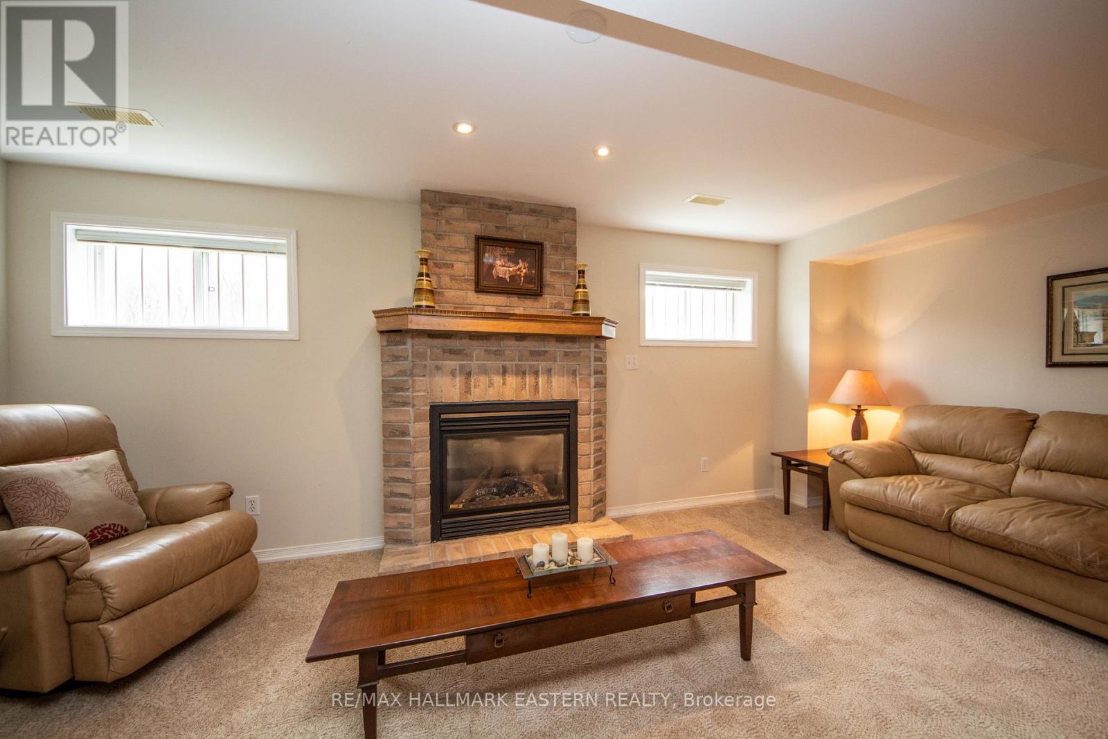 14 - 877 Wentworth Street, Peterborough West (Central), Ontario  K9J 8R7 - Photo 24 - X12128877