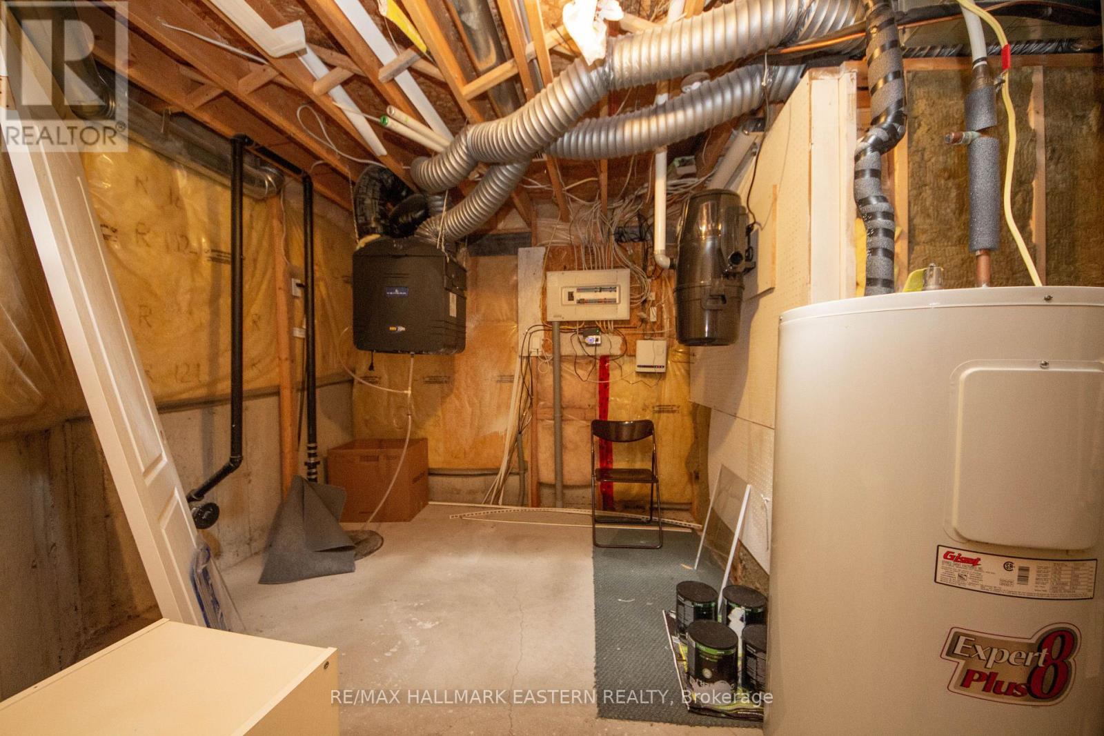 14 - 877 Wentworth Street, Peterborough West (Central), Ontario  K9J 8R7 - Photo 31 - X12128877