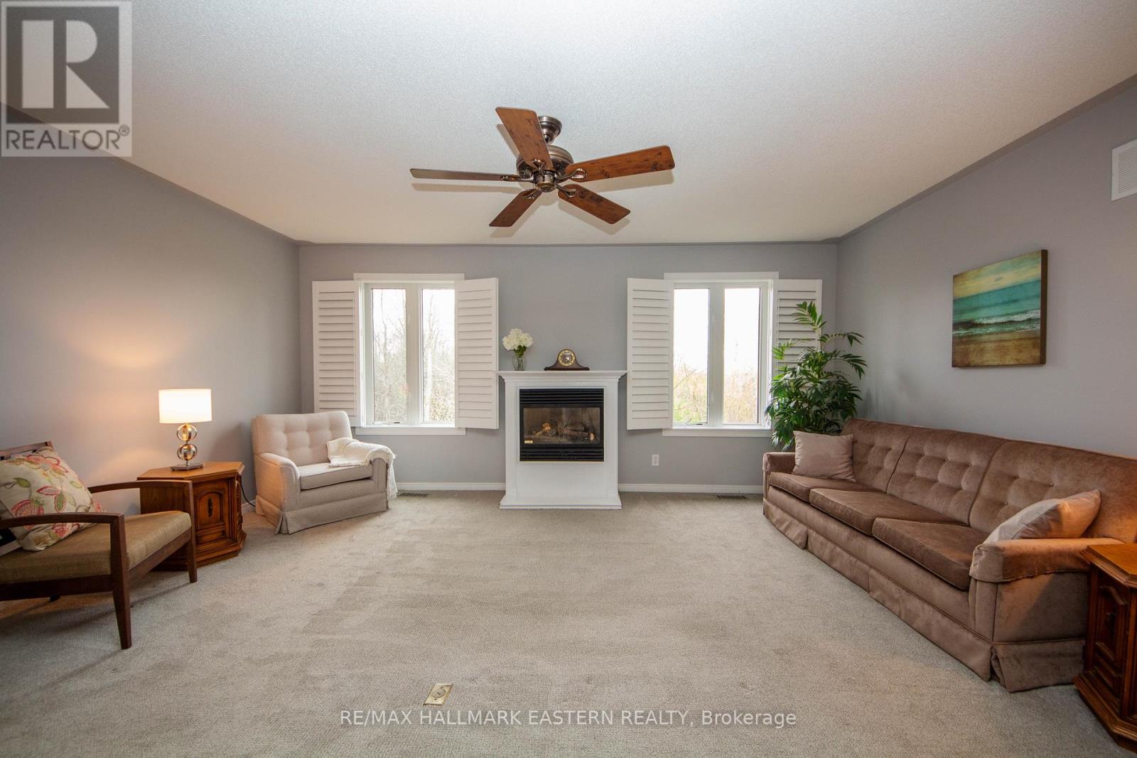 14 - 877 Wentworth Street, Peterborough West (Central), Ontario  K9J 8R7 - Photo 8 - X12128877