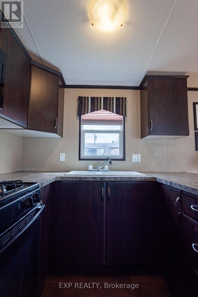 4 Cattail Crescent, Otonabee-South Monaghan, Ontario  K0L 2G0 - Photo 10 - X12128971