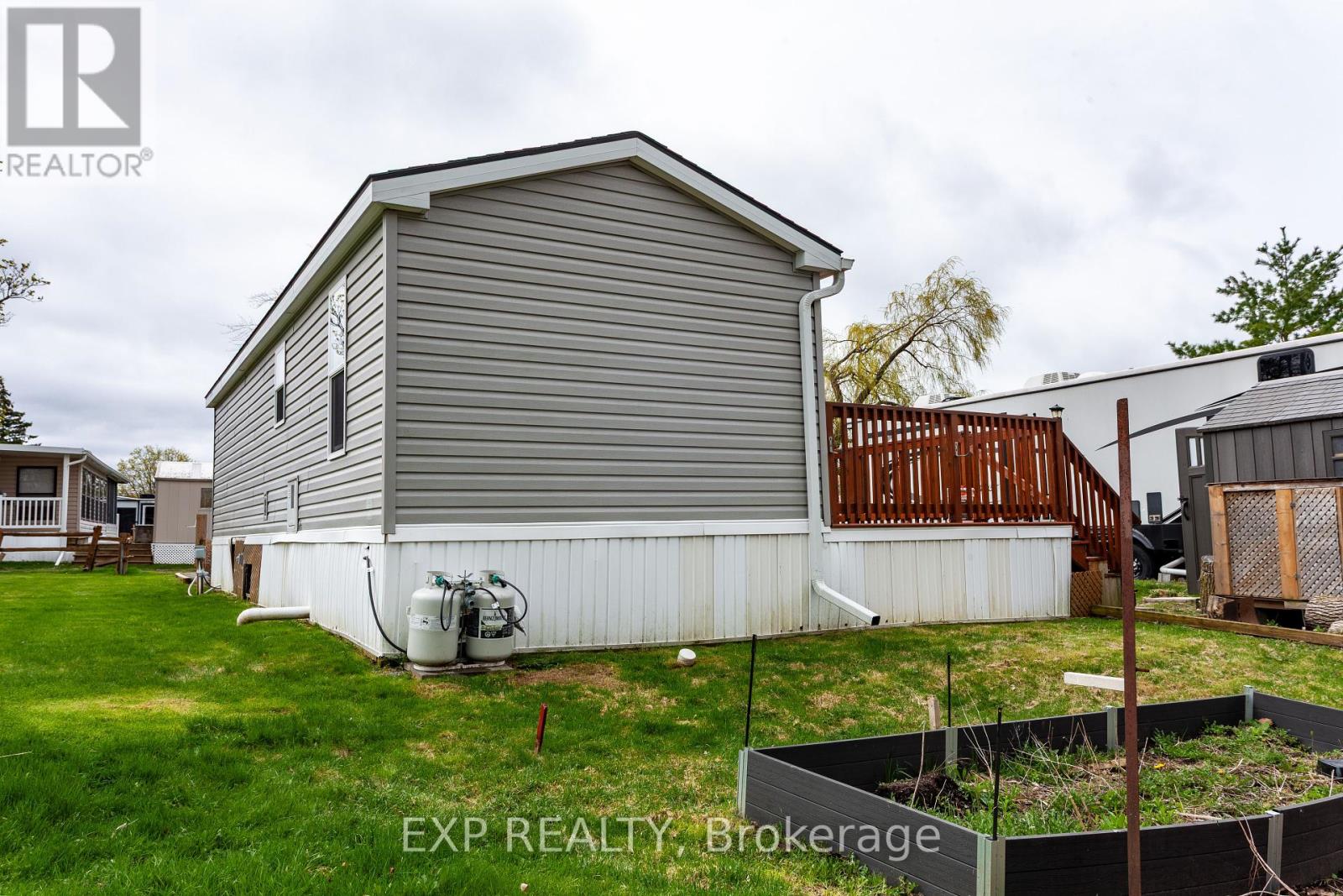4 Cattail Crescent, Otonabee-South Monaghan, Ontario  K0L 2G0 - Photo 17 - X12128971