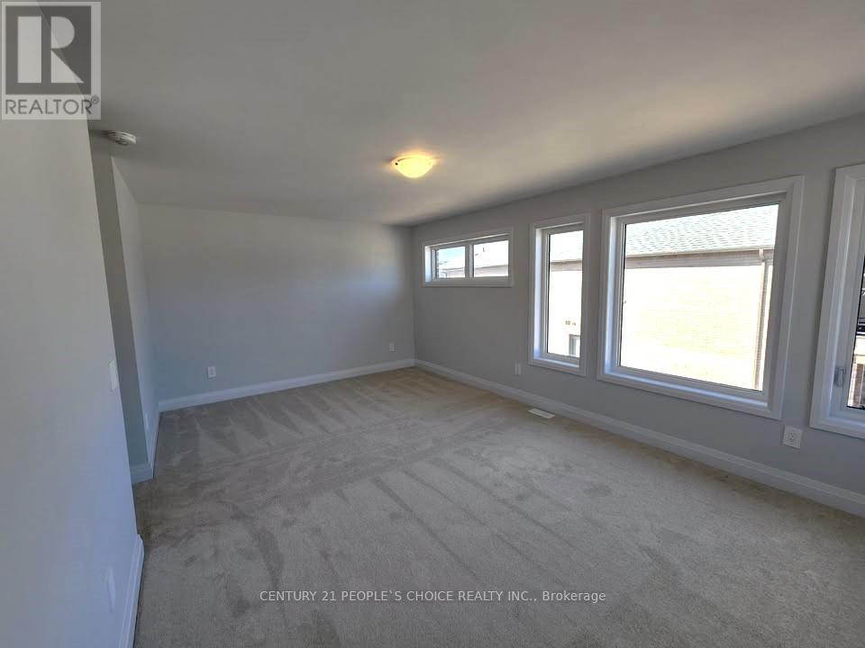 92 Corley Street, Kawartha Lakes (Lindsay), Ontario  K9V 6C2 - Photo 21 - X12128878
