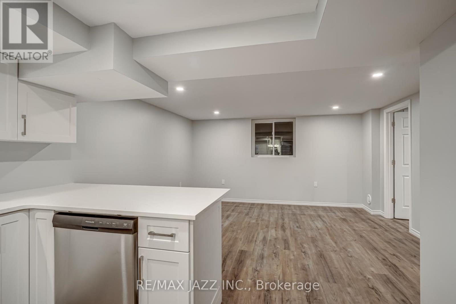 A - 1189 Cartier Boulevard, Peterborough North (Central), Ontario  K9H 6S1 - Photo 13 - X12129006