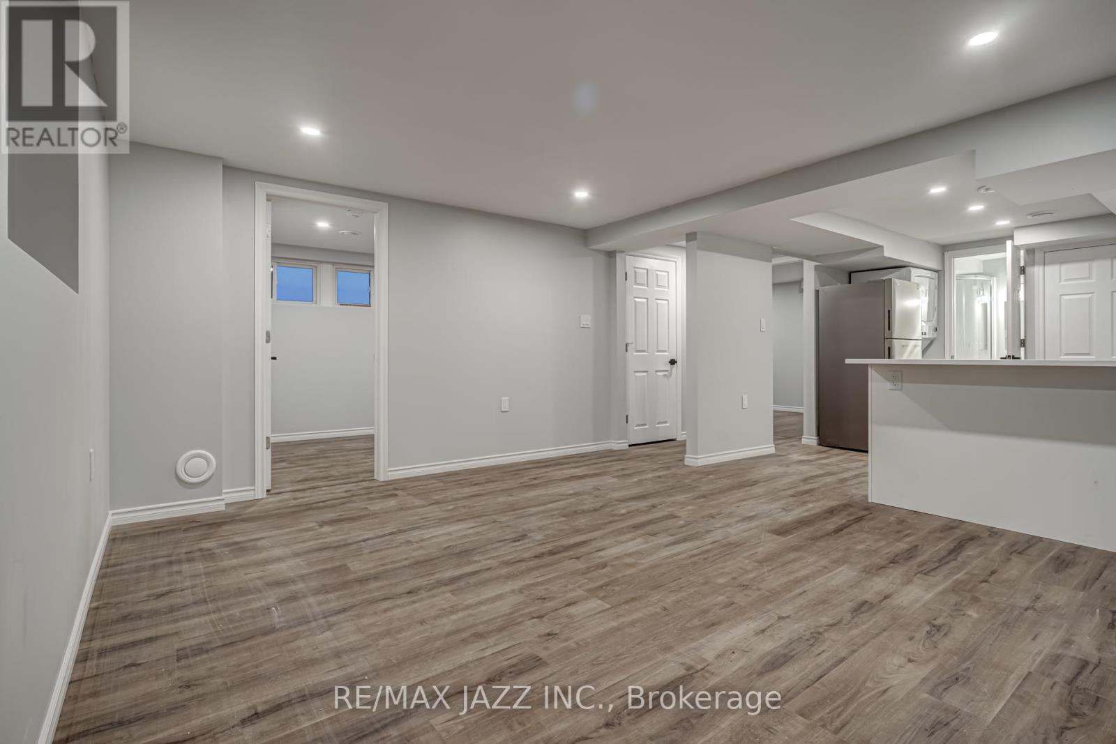 A - 1189 Cartier Boulevard, Peterborough North (Central), Ontario  K9H 6S1 - Photo 17 - X12129006