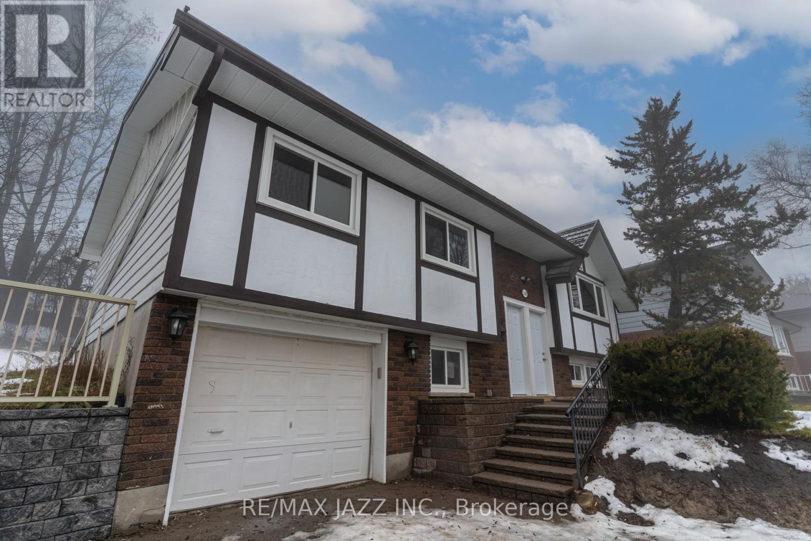 A - 1189 Cartier Boulevard, Peterborough North (Central), Ontario  K9H 6S1 - Photo 2 - X12129006