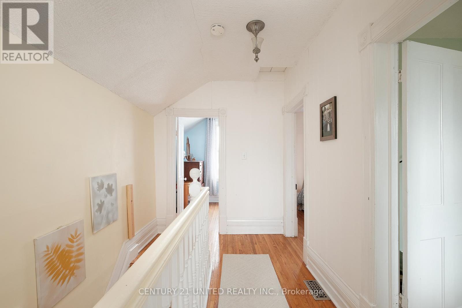 512 Parnell Street, Peterborough Central (South), Ontario  K9J 4J4 - Photo 21 - X12129041