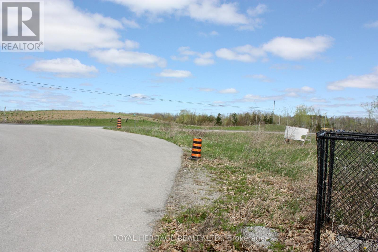 1411 8th Line, Selwyn, Ontario  K0L 2H0 - Photo 5 - X12129143