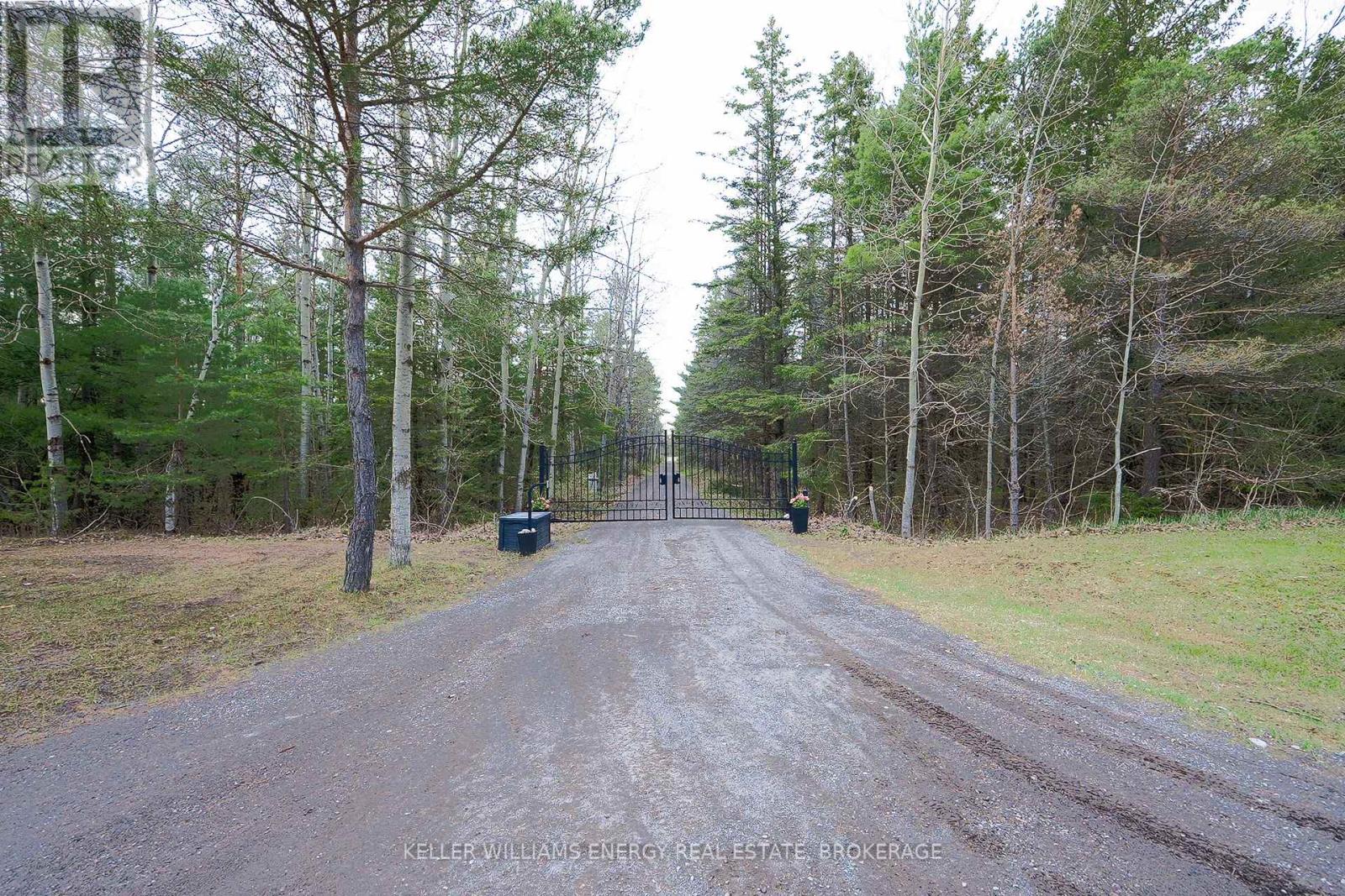 54 Zion Line, Cavan Monaghan (Cavan Twp), Ontario  L0A 1G0 - Photo 25 - X12129473