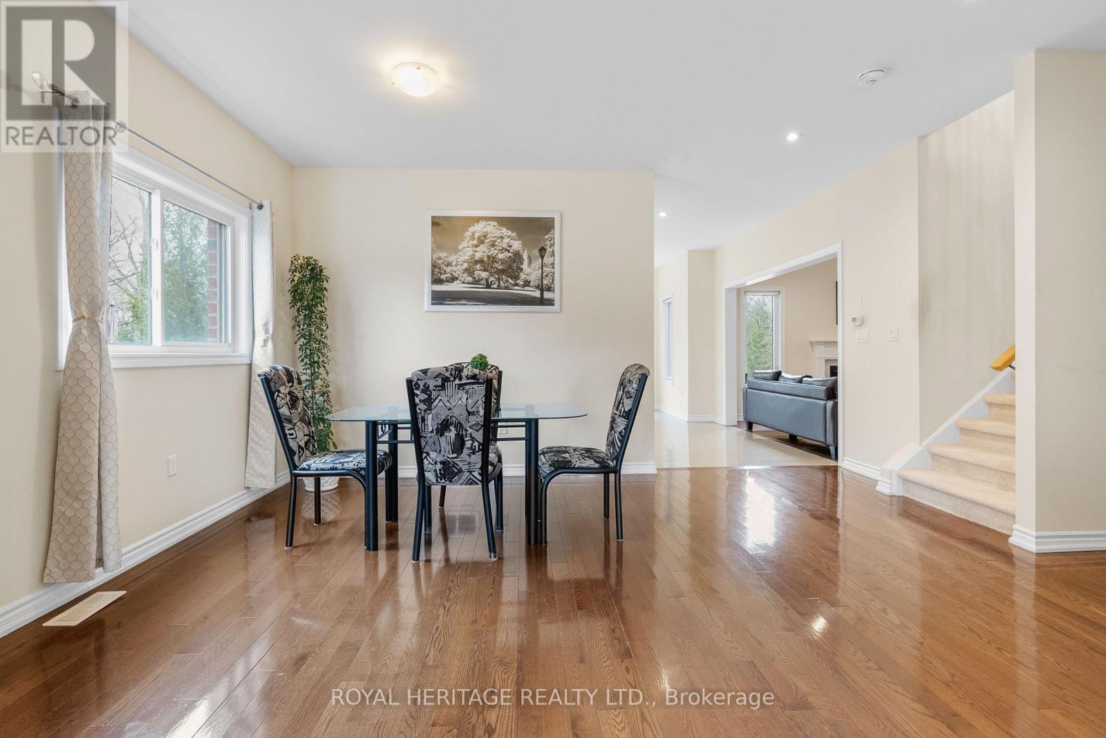 141 Springdale Drive, Kawartha Lakes (Lindsay), Ontario  K9V 0N1 - Photo 10 - X12129483