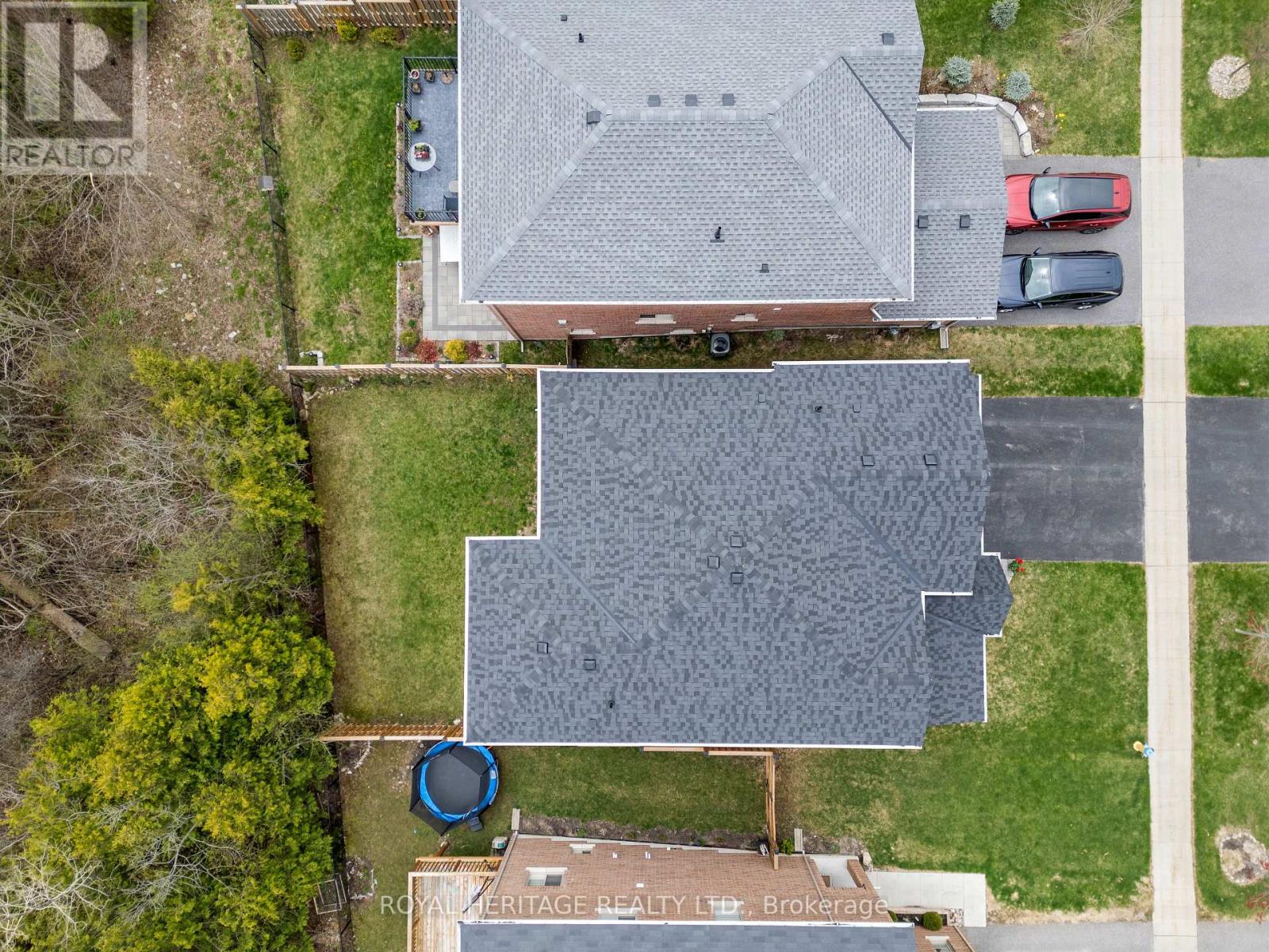 141 Springdale Drive, Kawartha Lakes (Lindsay), Ontario  K9V 0N1 - Photo 30 - X12129483