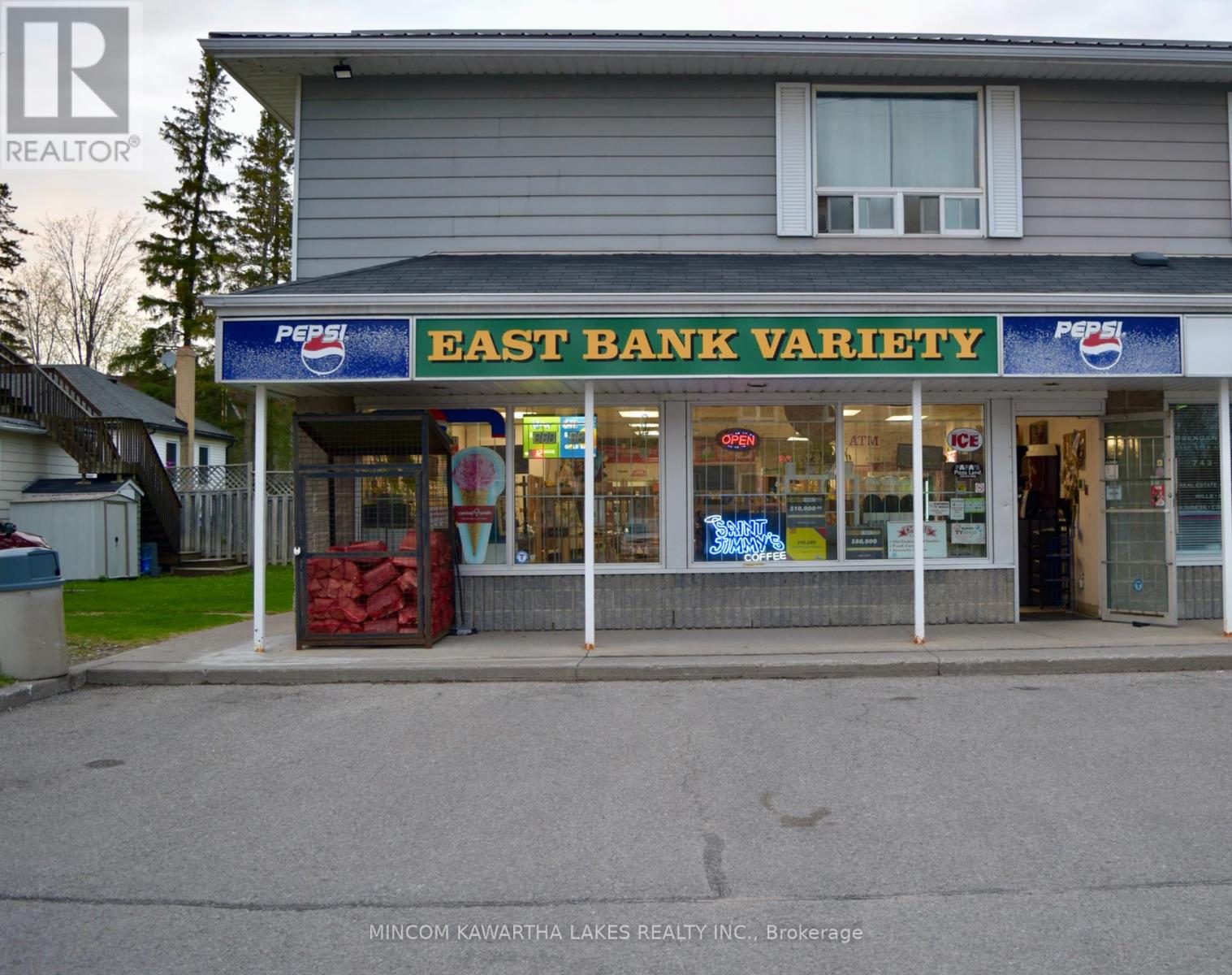 1 - 880 Armour Road E, Peterborough East (North), Ontario  K9H 2A6 - Photo 2 - X12129495