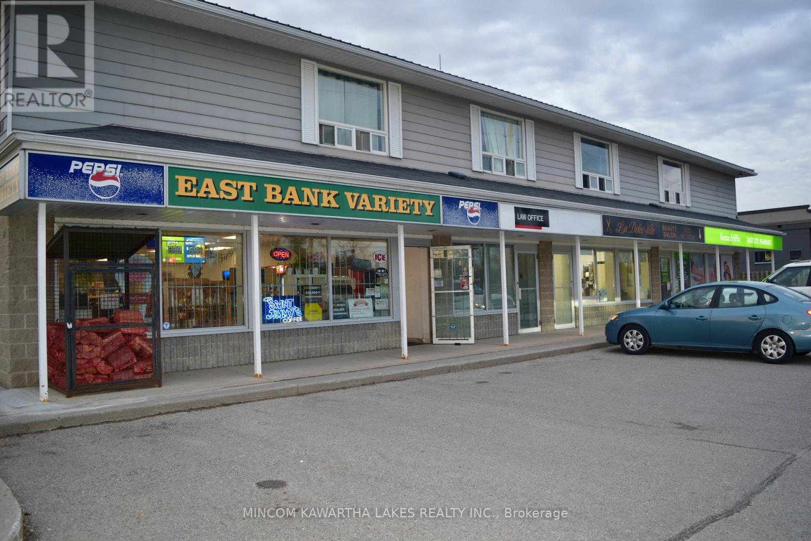 1 - 880 Armour Road E, Peterborough East (North), Ontario  K9H 2A6 - Photo 3 - X12129495