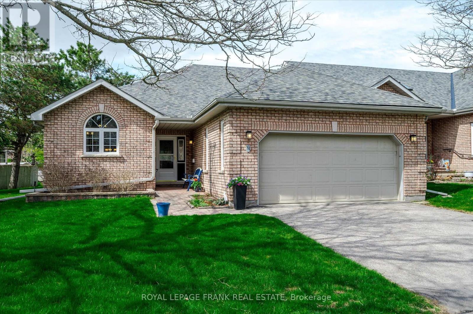 31 - 300 Franmor Drive, Peterborough East (North), Ontario  K9H 7R2 - Photo 2 - X12129629