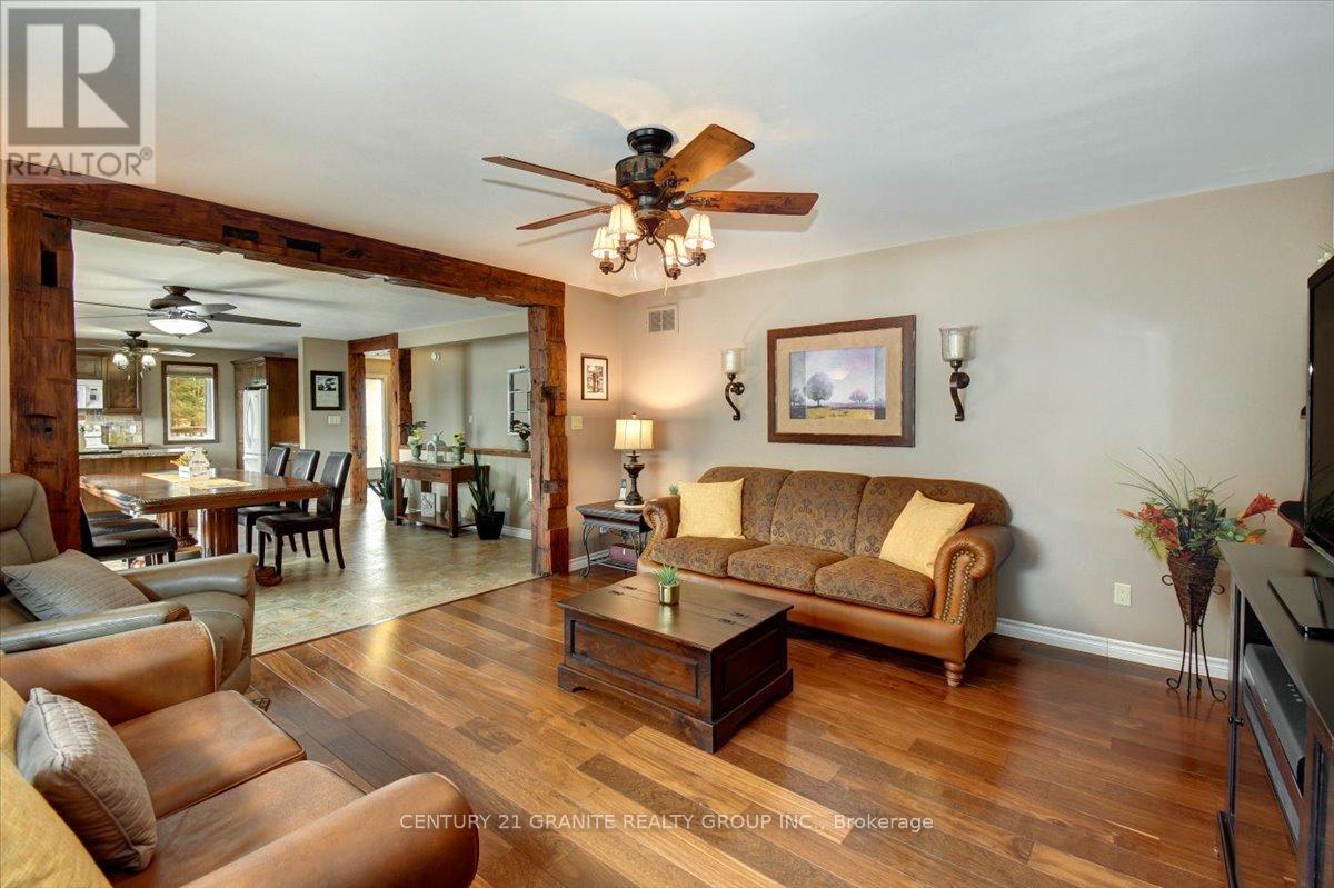 A - 539 Dog Bay Road, Hastings Highlands (Herschel Ward), Ontario  K0L 2S0 - Photo 15 - X12130061