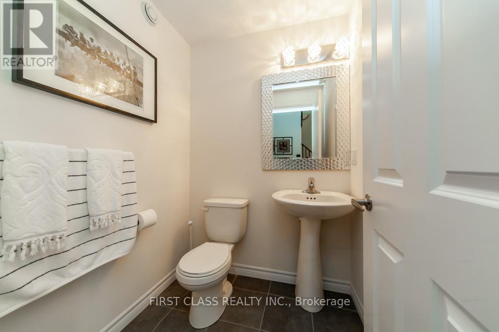 743 Sawmill Road, Peterborough North (North), Ontario  K9L 0E8 - Photo 23 - X12129848