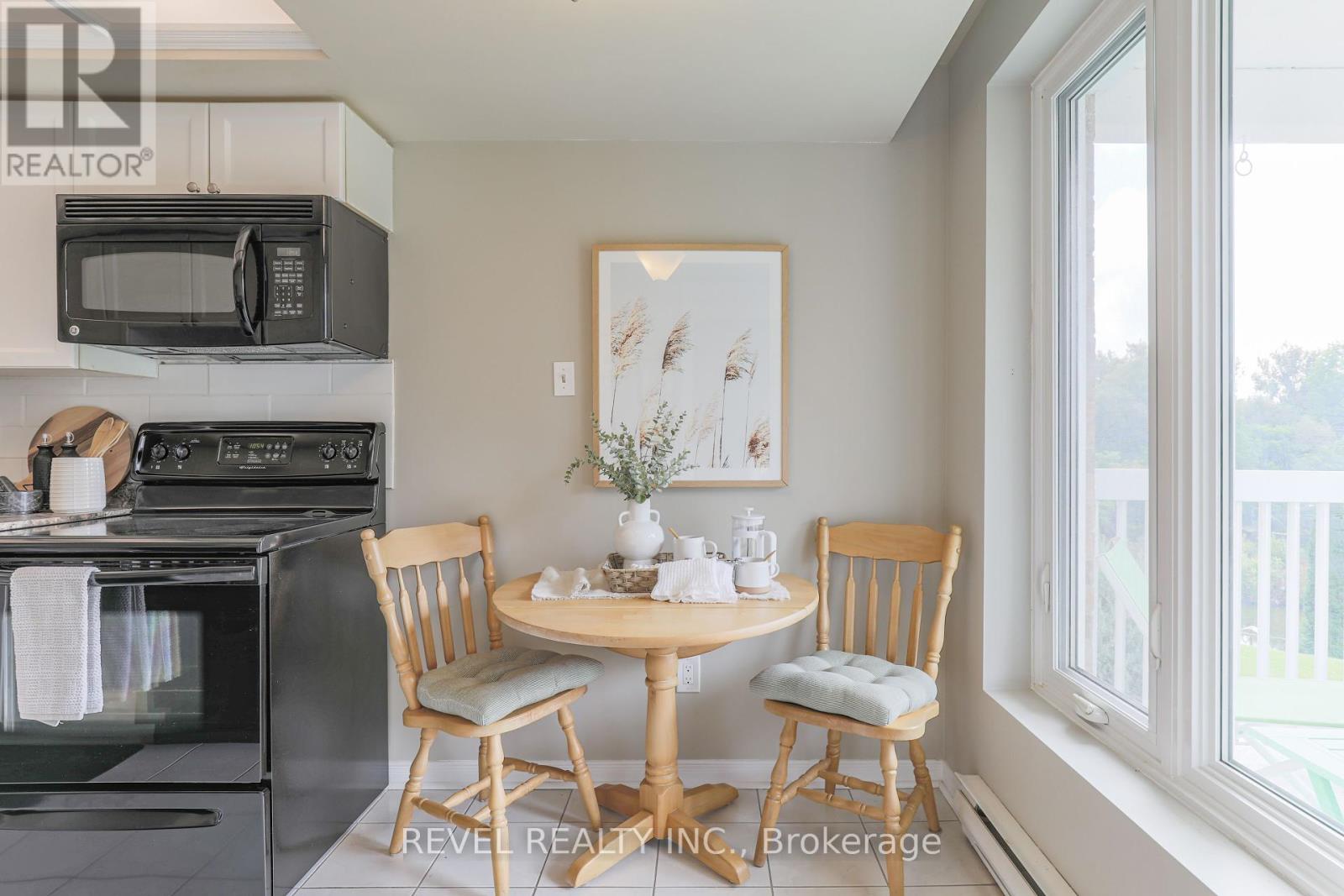102 - 50 Rivermill Boulevard, Kawartha Lakes (Lindsay), Ontario  K9V 6C1 - Photo 12 - X12130368