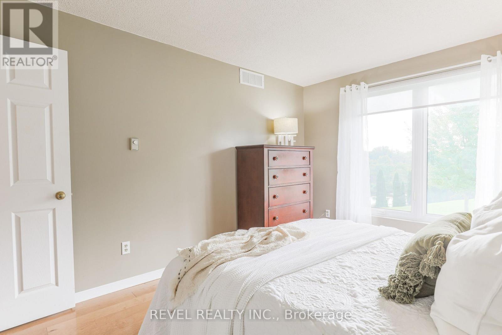 102 - 50 Rivermill Boulevard, Kawartha Lakes (Lindsay), Ontario  K9V 6C1 - Photo 21 - X12130368