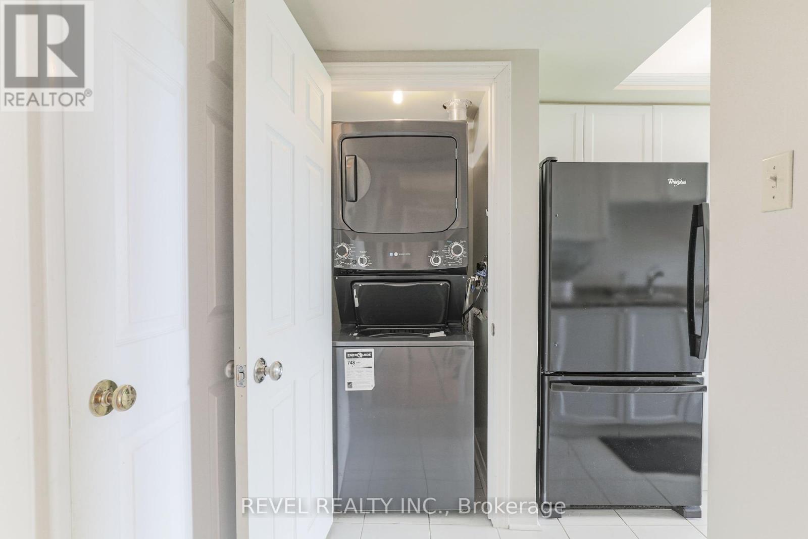 102 - 50 Rivermill Boulevard, Kawartha Lakes (Lindsay), Ontario  K9V 6C1 - Photo 25 - X12130368