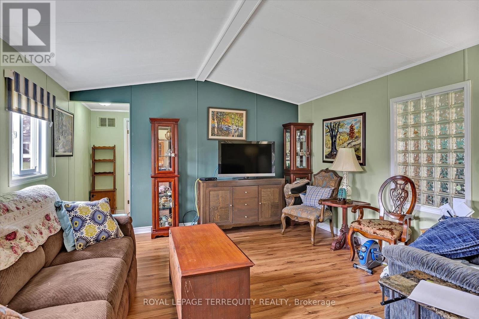65 Chandos Street, Havelock-Belmont-Methuen (Havelock), Ontario  K0L 1Z0 - Photo 12 - X12130009