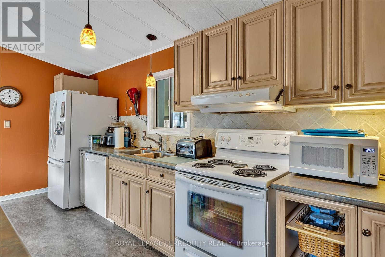65 Chandos Street, Havelock-Belmont-Methuen (Havelock), Ontario  K0L 1Z0 - Photo 20 - X12130009