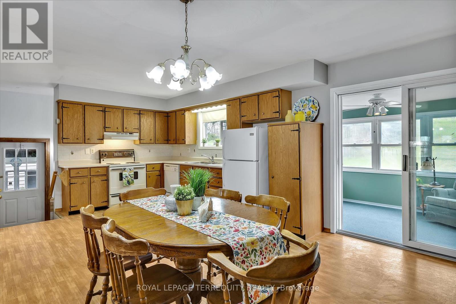 54 Concession Street, Havelock-Belmont-Methuen (Havelock), Ontario  K0L 1Z0 - Photo 12 - X12130034