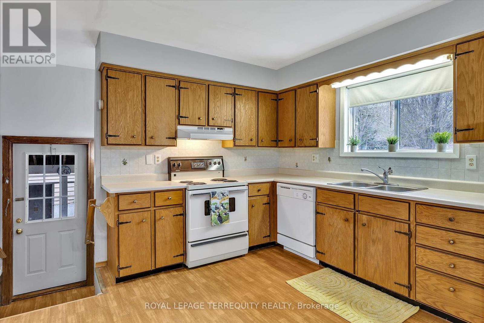 54 Concession Street, Havelock-Belmont-Methuen (Havelock), Ontario  K0L 1Z0 - Photo 18 - X12130034