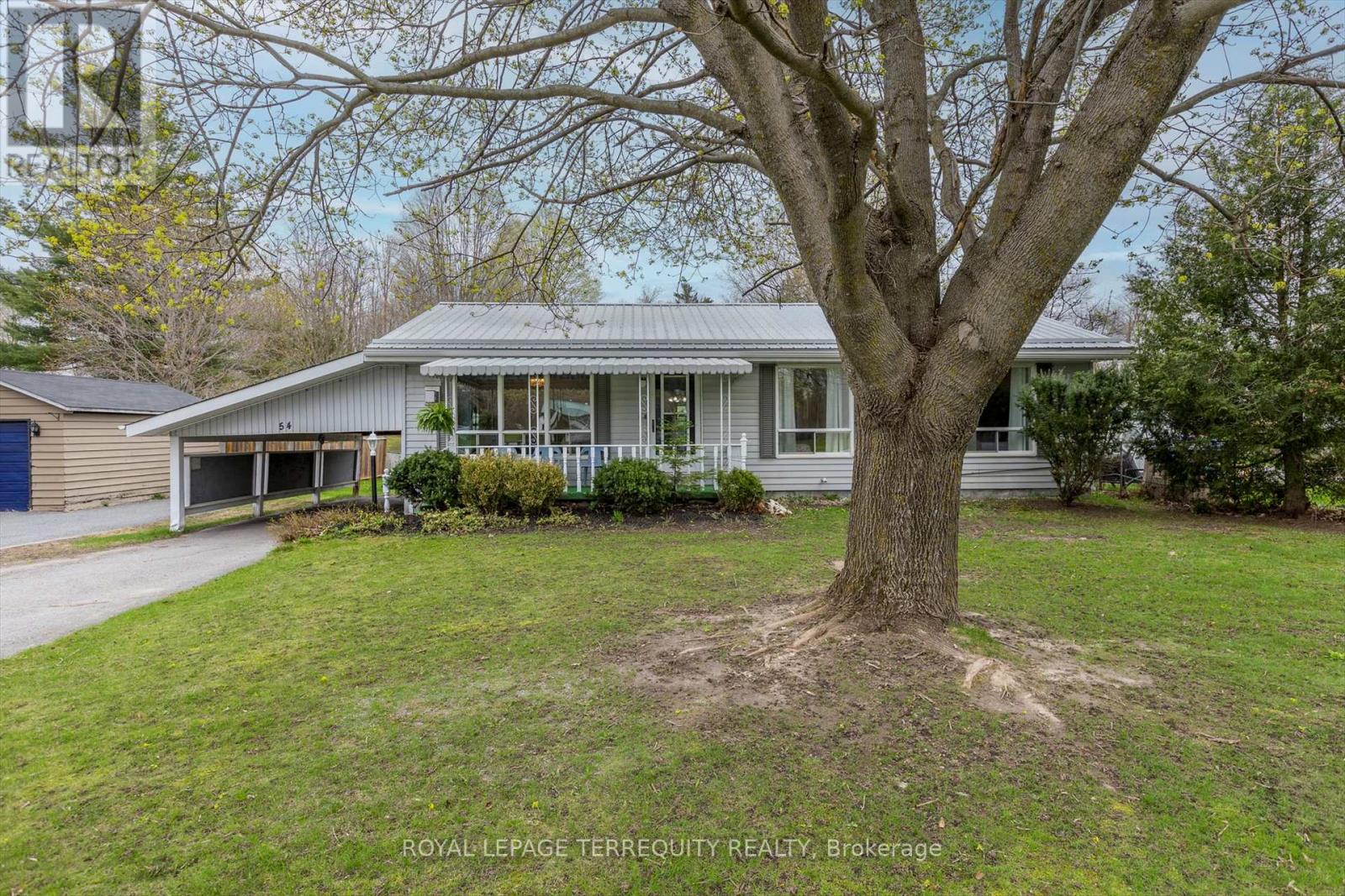 54 Concession Street, Havelock-Belmont-Methuen (Havelock), Ontario  K0L 1Z0 - Photo 2 - X12130034