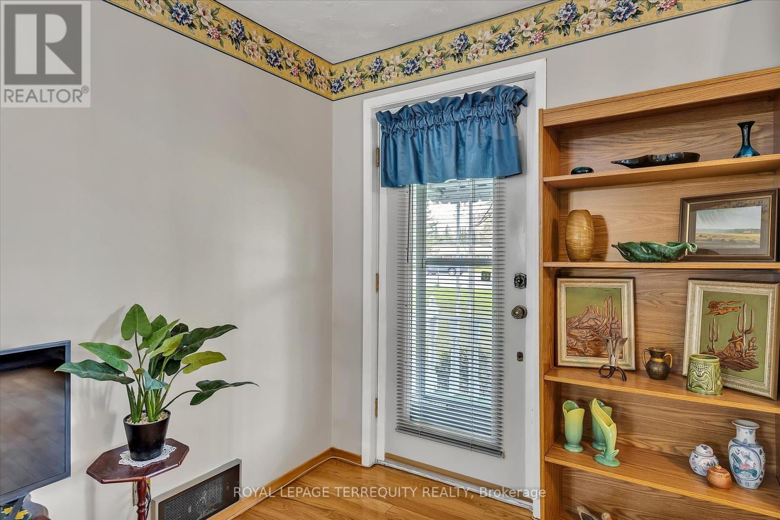 54 Concession Street, Havelock-Belmont-Methuen (Havelock), Ontario  K0L 1Z0 - Photo 6 - X12130034