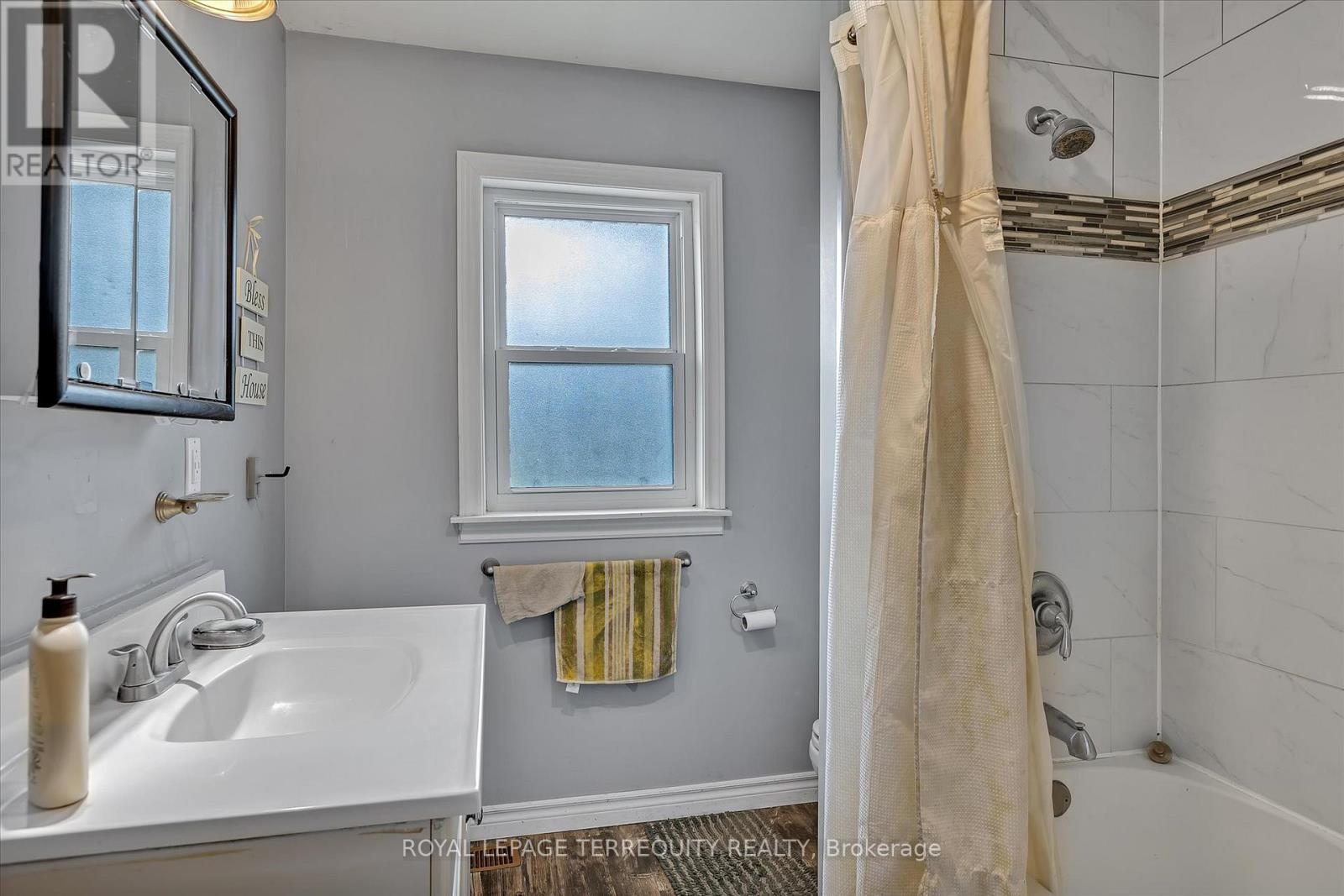 75 Trentview Crescent, Trent Hills (Campbellford), Ontario  K0L 1L0 - Photo 21 - X12130059