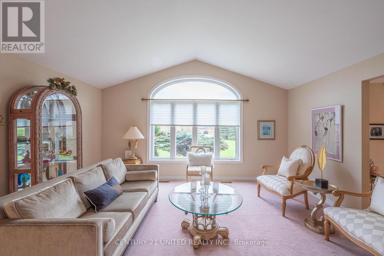 29 Elliott Drive, Selwyn, Ontario  K9J 6X4 - Photo 10 - X12130402
