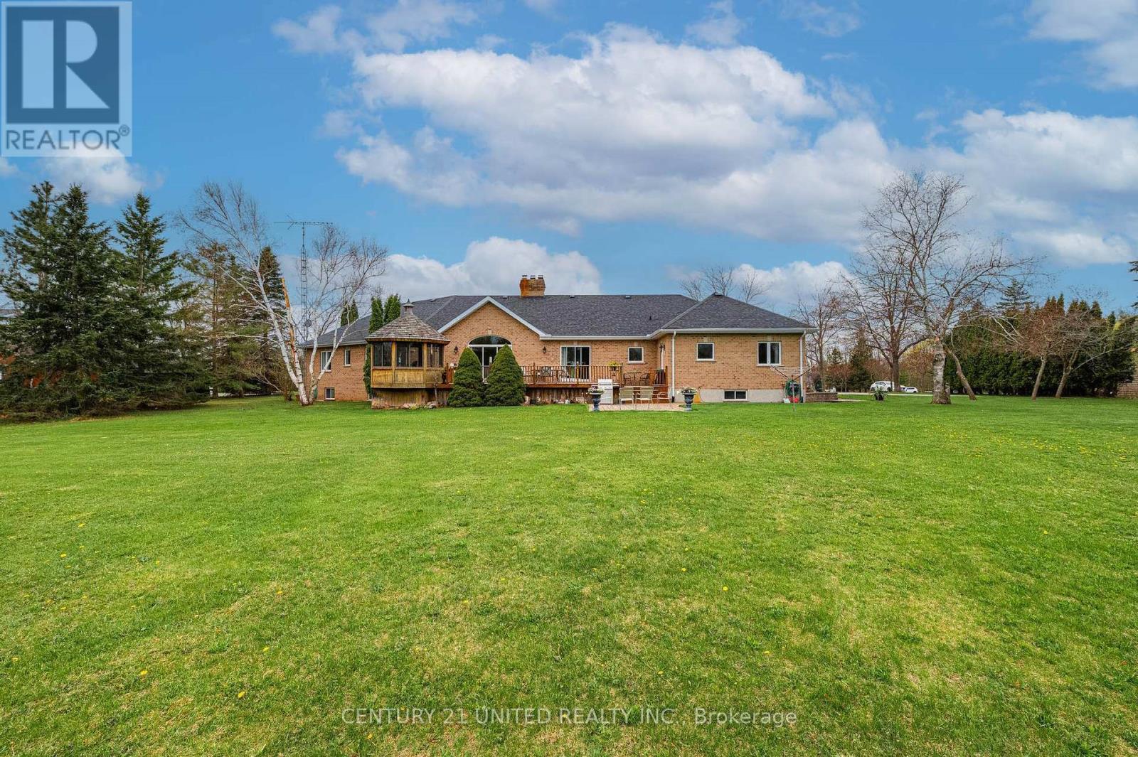 29 Elliott Drive, Selwyn, Ontario  K9J 6X4 - Photo 26 - X12130402