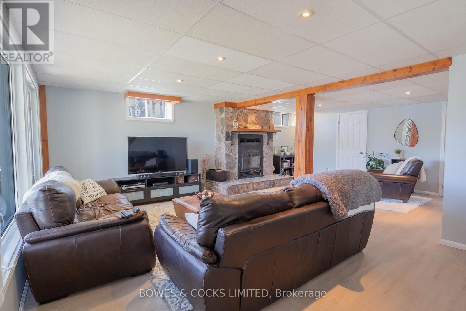 451 West Diamond Lake Road, Hastings Highlands, Ontario  K0L 2A0 - Photo 24 - X12130442