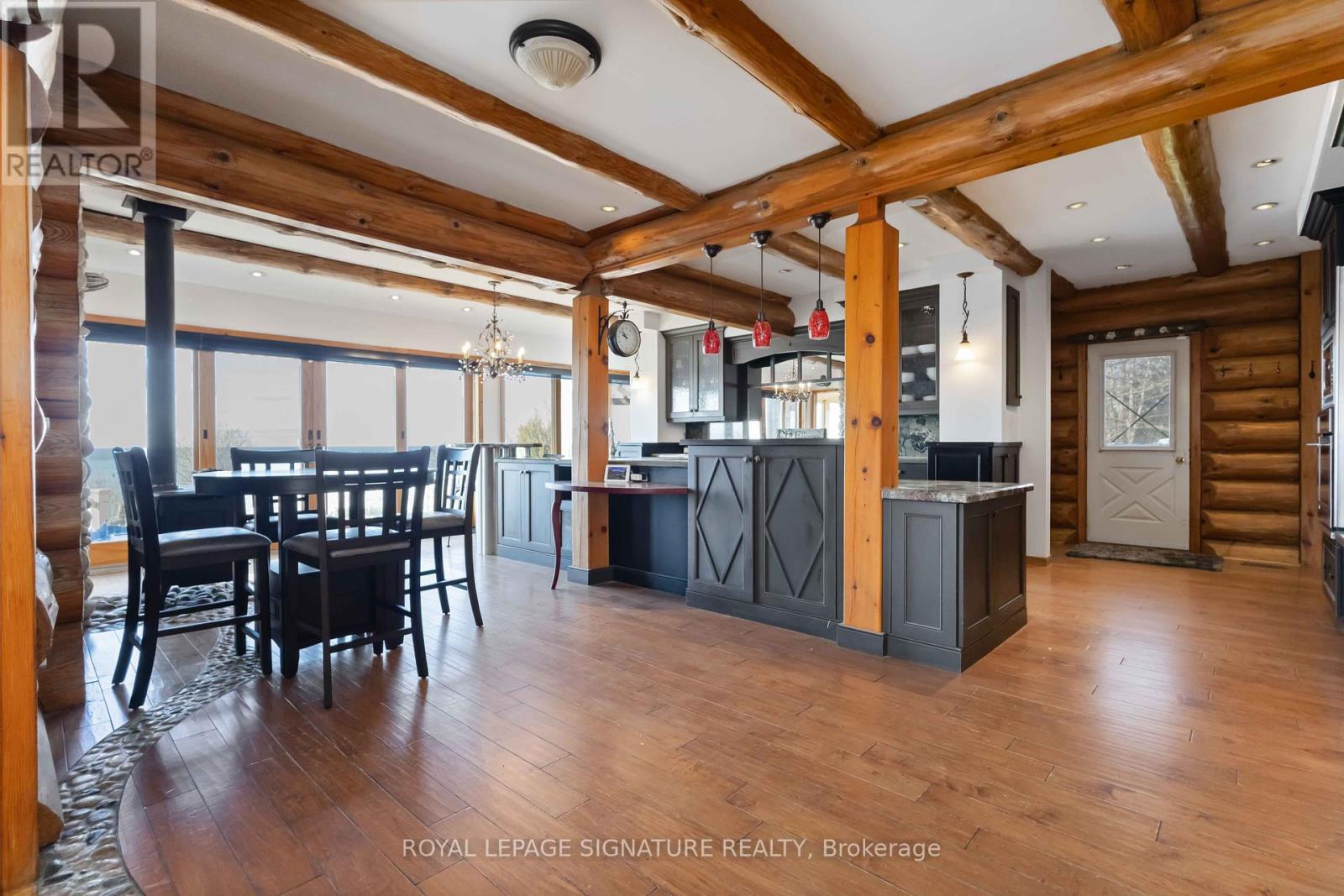 3741 Lakeshore Road E, Clarington (Newcastle), Ontario  L1B 1L9 - Photo 15 - E12130307