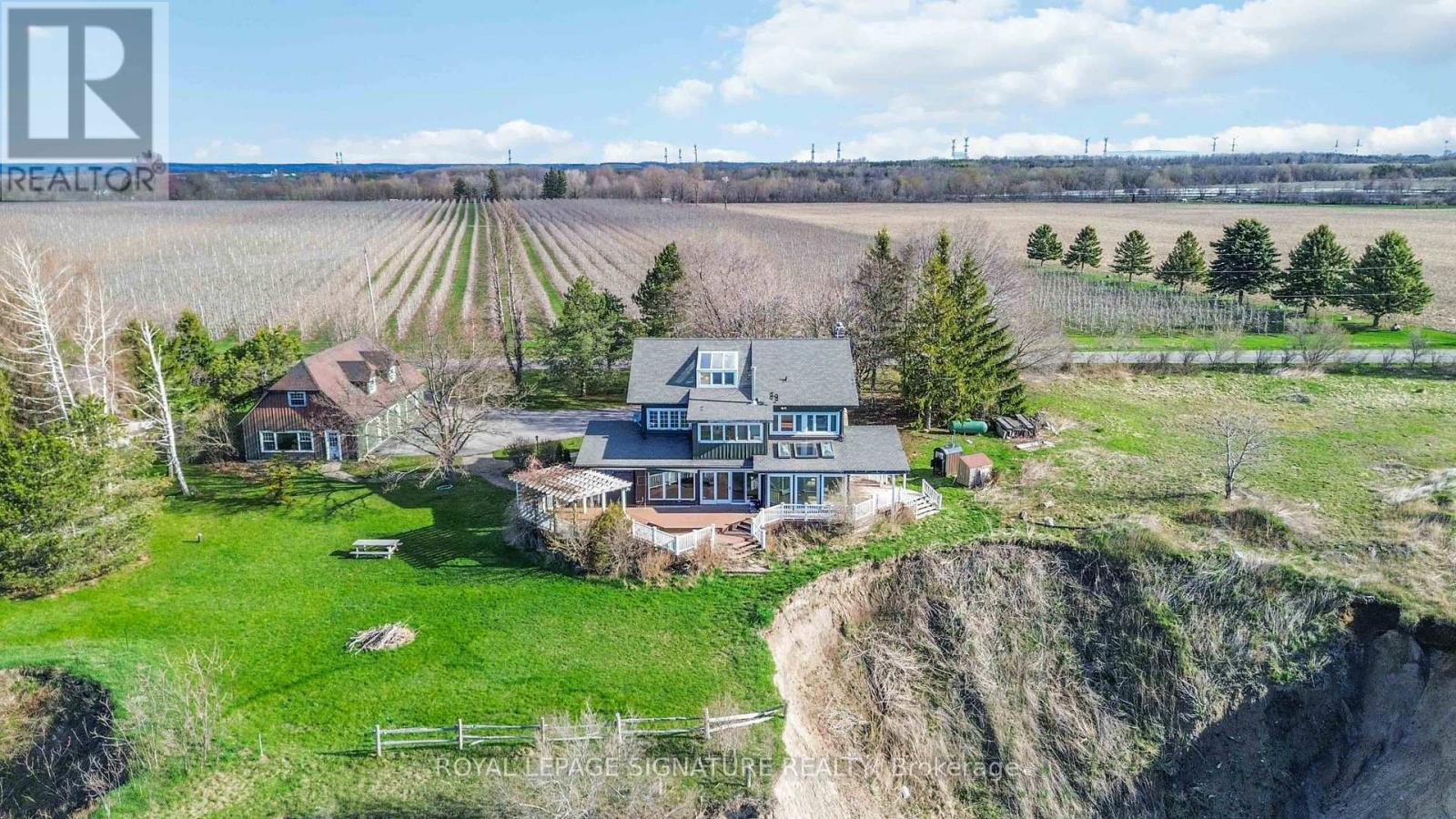 3741 Lakeshore Road E, Clarington (Newcastle), Ontario  L1B 1L9 - Photo 29 - E12130307