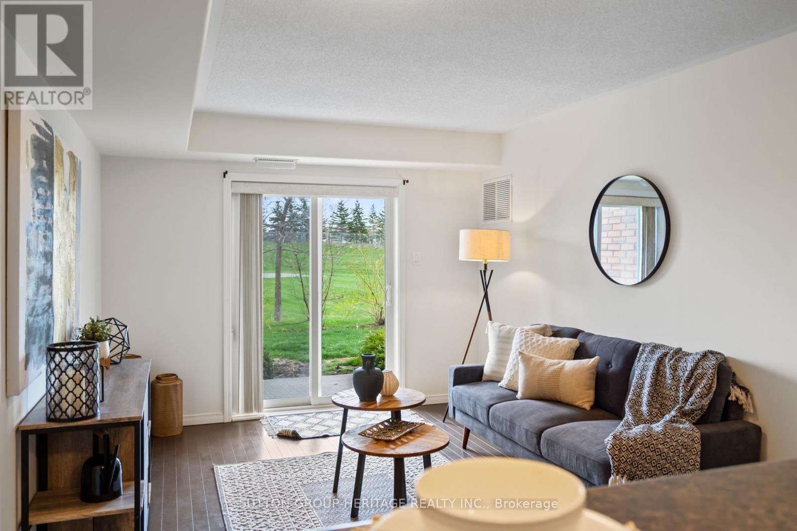 107 - 312 Spillsbury Drive, Peterborough West (South), Ontario  K9K 0B6 - Photo 11 - X12130241