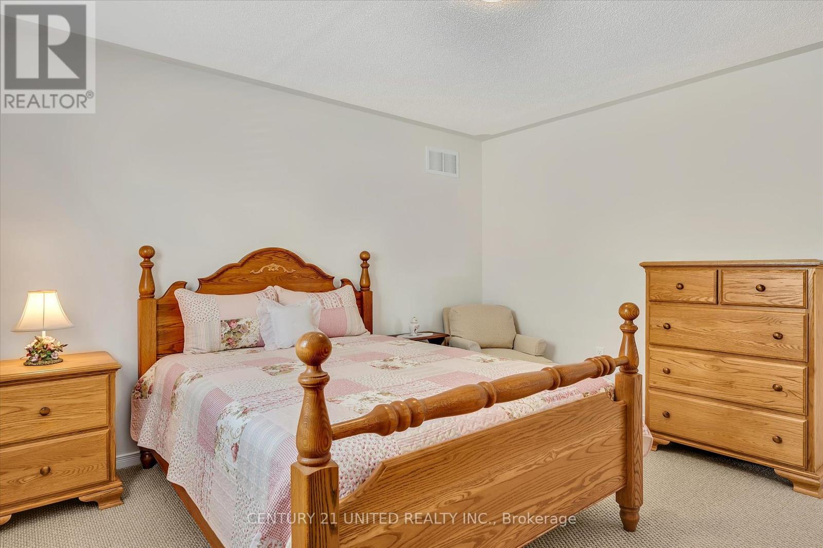 2691 Foxmeadow Road, Peterborough East (South), Ontario  K9L 0A8 - Photo 26 - X12130525