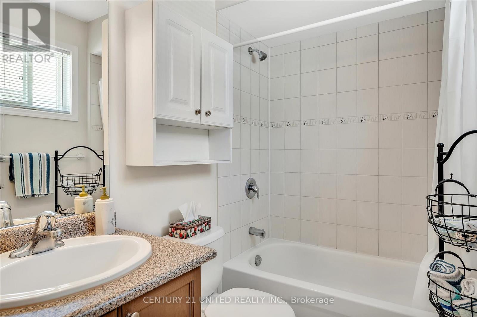2691 Foxmeadow Road, Peterborough East (South), Ontario  K9L 0A8 - Photo 28 - X12130525