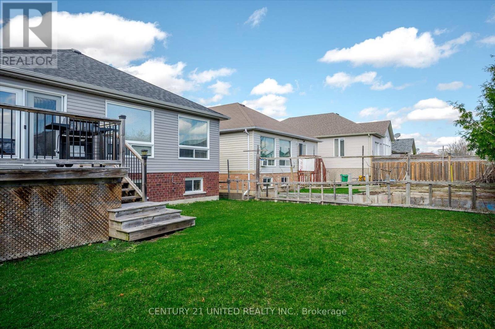 2691 Foxmeadow Road, Peterborough East (South), Ontario  K9L 0A8 - Photo 38 - X12130525