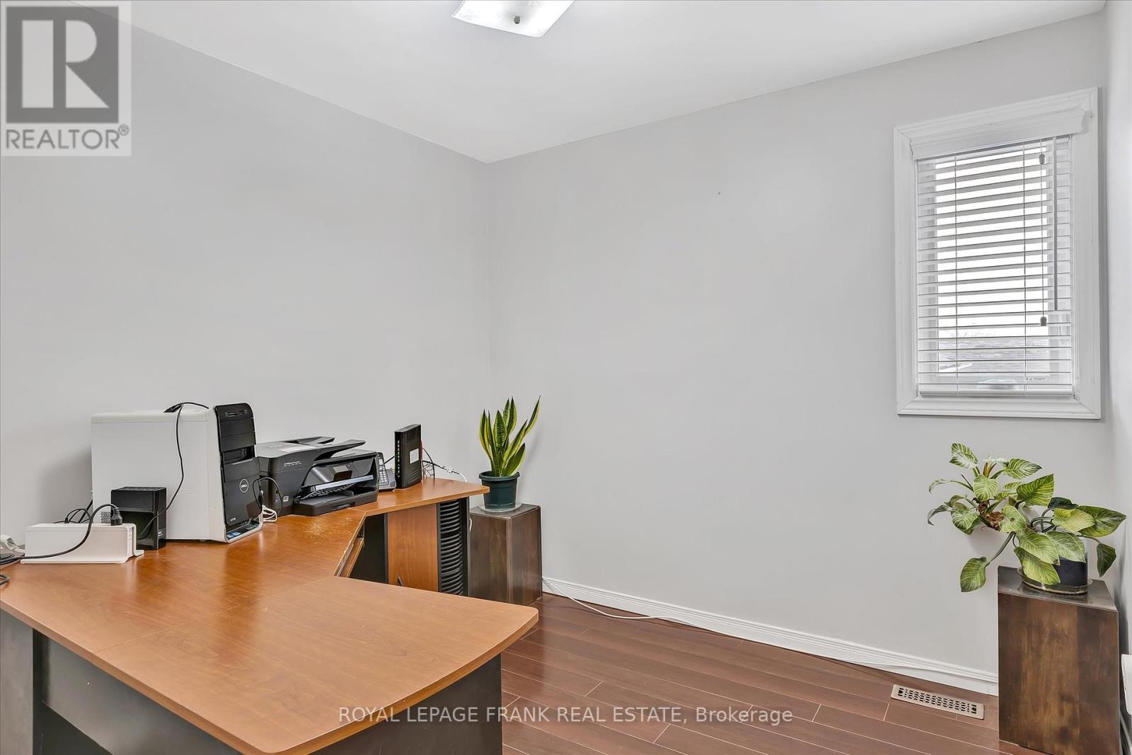 820 Donegal Street, Peterborough North (South), Ontario  K9H 4N4 - Photo 20 - X12130585