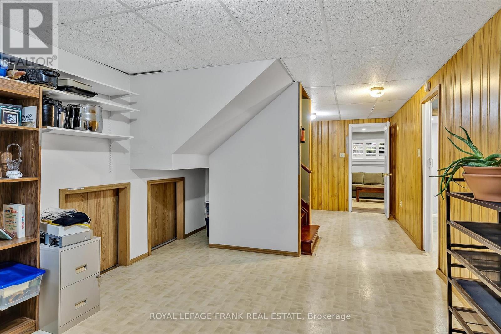 820 Donegal Street, Peterborough North (South), Ontario  K9H 4N4 - Photo 23 - X12130585