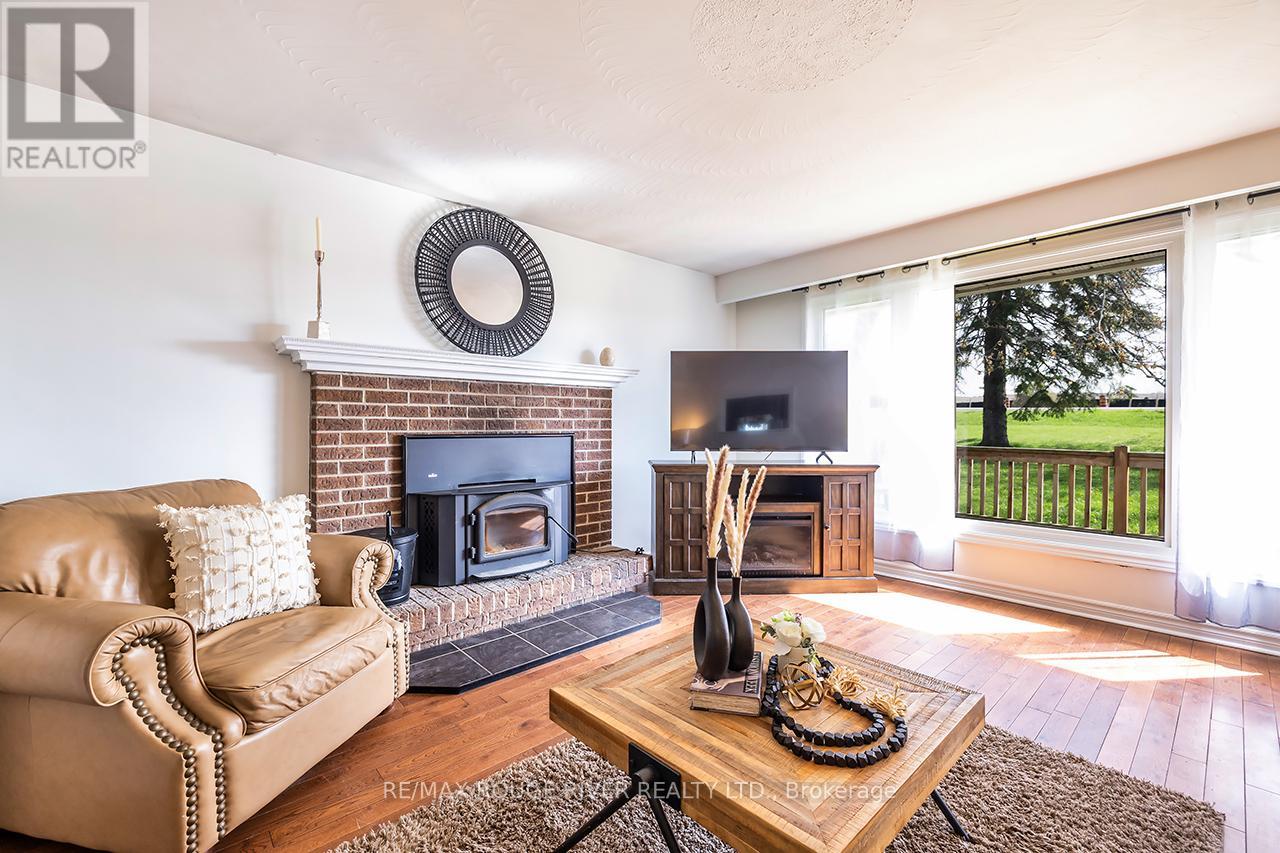 746 Durham Regional  17 Road, Clarington (Newcastle), Ontario  L1B 1L9 - Photo 12 - E12130467